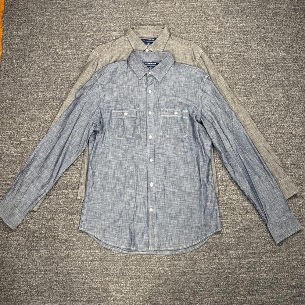 Old Navy Chambray Work Shirt Set of 2 Men Large Blue Gray Pockets Denim Workwear